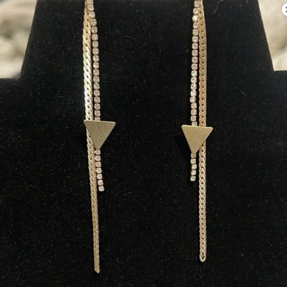 Marlyn Schiff Triangle Fringe Drop Crystal Chain Earrings NEW - Picture 1 of 1